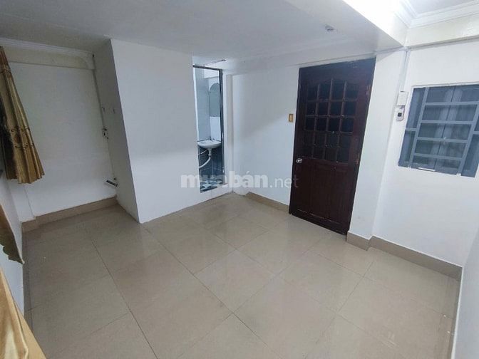 Cho thuê nhà 2MT Lãnh Binh Thăng P.13 Quận 11 giá 14 triệu – 45m2 