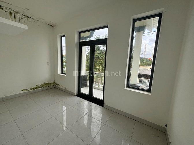 Nhà đẹp kiên 2 tầng 3 PN3WC - 100m² hẻm Depam - gần ngay rừng dừa. 