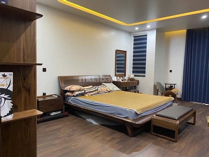 Bán biệt thự giai đoạn 1 Ciputra 180m2 nhà đẹp