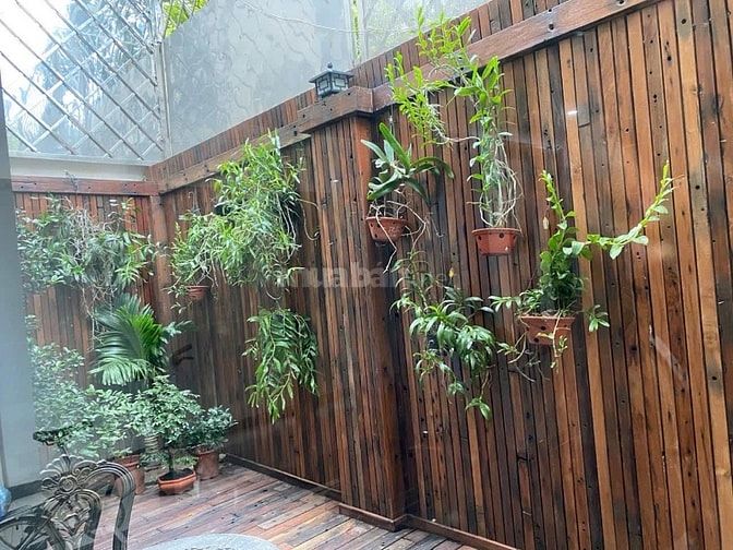 Bán biệt thự giai đoạn 1 Ciputra 180m2 nhà đẹp