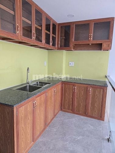 Cho thuê nhà MT Cách Mạng Tháng 8 P.13 Quận 10 giá 28 triệu – 38m2