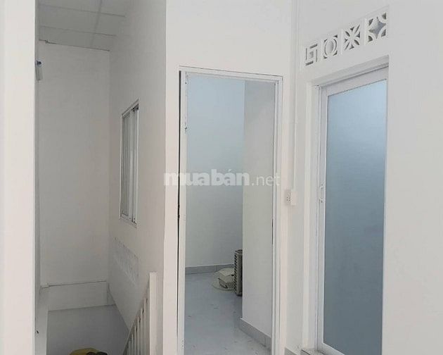 Chính chủ Cho thuê nhà nguyên căn 3*8m Nguyễn Thiện Thuật P3, Q3, Tp. 