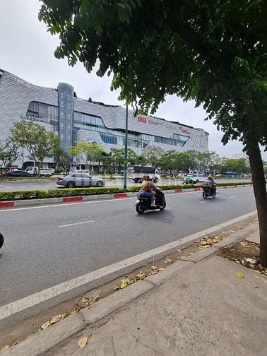 Mặt bằng ngay phạm văn đồng và kha vạn cân siêu víp