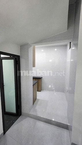 Bán nhà đẹp tại Lệnh Cư Đống Đa DTsd 40m - 4 tầng - giá chỉ 7,85 tỷ