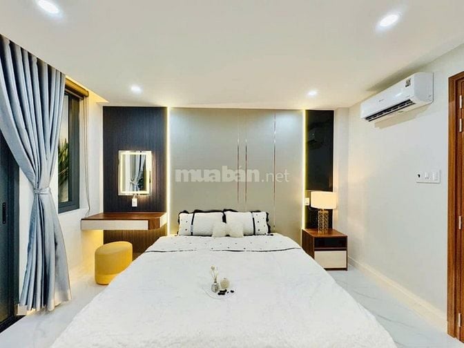 Chính chủ bán gấp nhà 4 tầng 60m2 chỉ 4.75 tỷ đường Lê Văn Sỹ Tân Bình