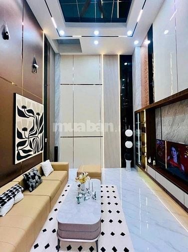 Chính chủ bán gấp nhà 4 tầng 60m2 chỉ 4.75 tỷ đường Lê Văn Sỹ Tân Bình