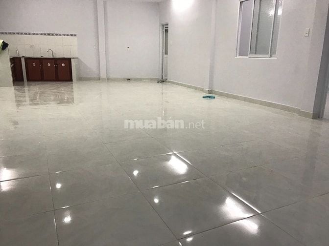 Nhà 160m2 cho thuê ngay trung tâm Quận Tân Phú