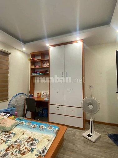 Bán nhà Lai Xá 75m2*5.5 tầng* thang máy, phân lô, ô tô tránh, kinh doa