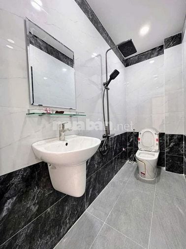 Nhà 2 tấm 50m2 giá 2,68 tỷ cách NHÀ THỜ GÒ MÂY - LÊ TRỌNG TẤN CHỈ 1KM