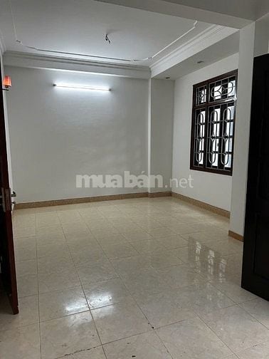 Cho thuê nhà phân lô KĐT Định Công, 75m2 x 4.5 tầng, VP cty, ôtô tránh