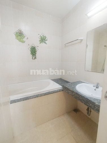 Chung cư Võ Văn Kiệt 2 Phòng ngủ 2wc 92m2 đầy đủ nội thất view Q.1