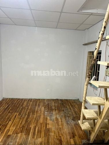  Bán gấp nhà 2lầu hẻm Đường Số 53 Phường binh thuận Q7.DT 3x4,5 2lầu 