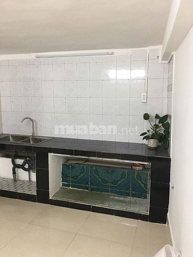 Bán nhà MT Hồng Bàng, P.14, Q.5 DT 3,6x10 Trệt + Lửng