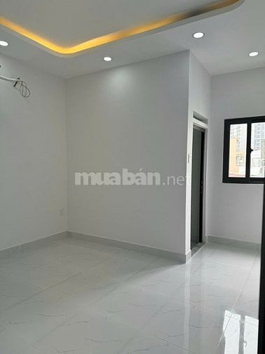 Bán nhà vân thân q6 gần chợ Bình Tiên 4p ngủ 5tolet gần siêu thị. Tr h