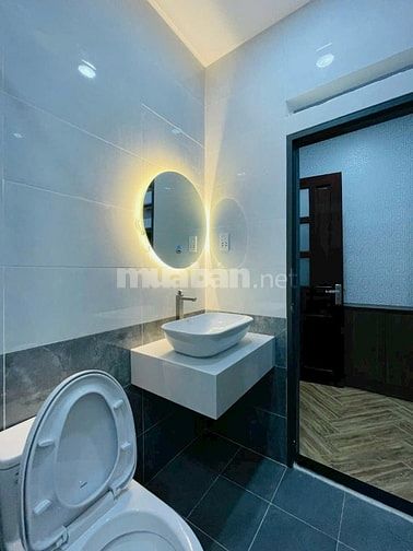 Giá hời 2 tỷ 380 triệu căn 51,7m2 triệu đường Dương Bá Trạc,P1 ,quận 8