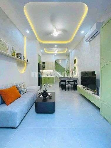 Bán gấp nhà 68m2 Tôn Đản, P15, Q4. Xây 1 trệt 2 lầu, hẻm 5m sổ sẵn