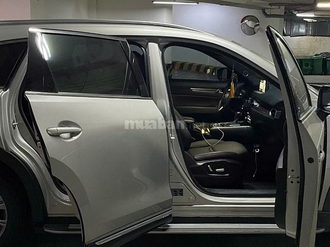 Cần bán Mazda CX 8 2,5 Premium 6 chỗ màu vàng cát đời T 11/2023 