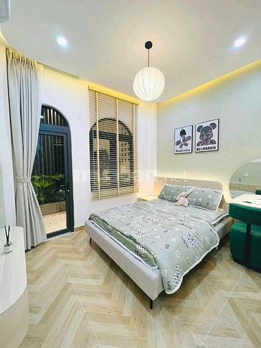 Bán gấp nhà 68m2 Tôn Đản, P15, Q4. Xây 1 trệt 2 lầu, hẻm 5m sổ sẵn