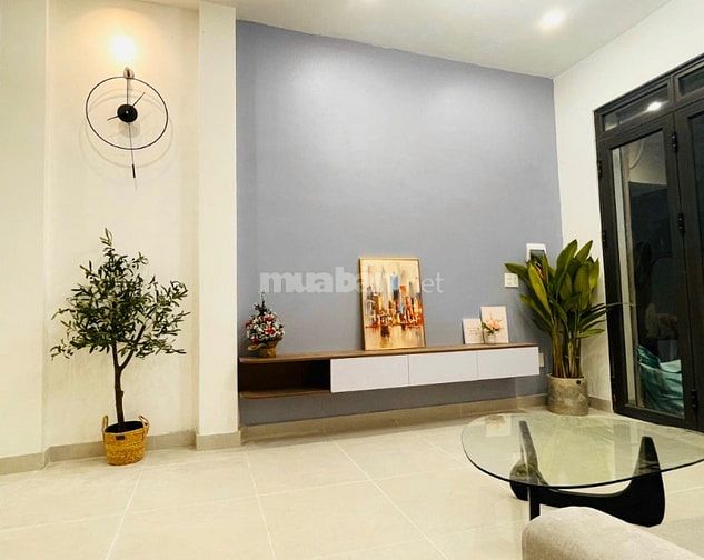 Bán gấp trước tết toà nhà giá 22.2 tỷ, 72m2x7T, Võng Thị, TH, ở luôn 