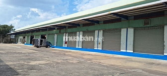 Nhà xưởng cần bán khu công nghiệp củ chi , DT: 12,000m2