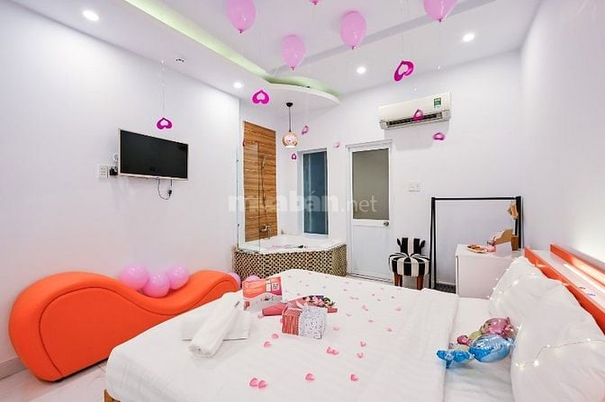 Cho thuê ks 22 phòng full nội thất, mặt tiền cộng hoà