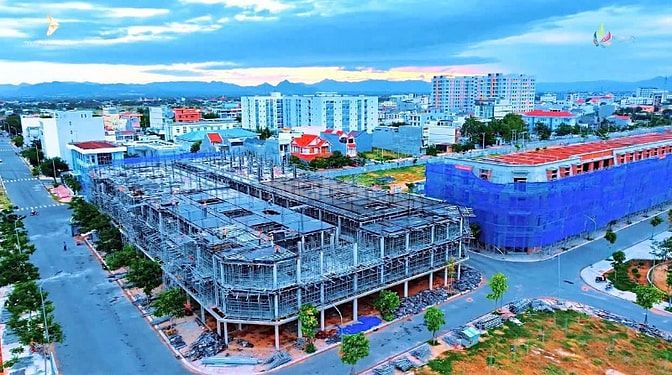 LÃI NGAY 500TR KHI MUA CĂN SHOPHOUSE 4 TẦNG MẶT BIỂN SỔ ĐỎ LÂU DÀI