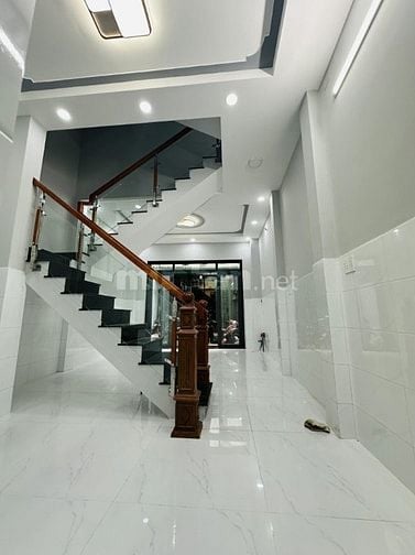 Bán nhà Lý Nam Đế - Q.11 - 38m2, 4PN 5WC - GIÁ 7,3 tỷ