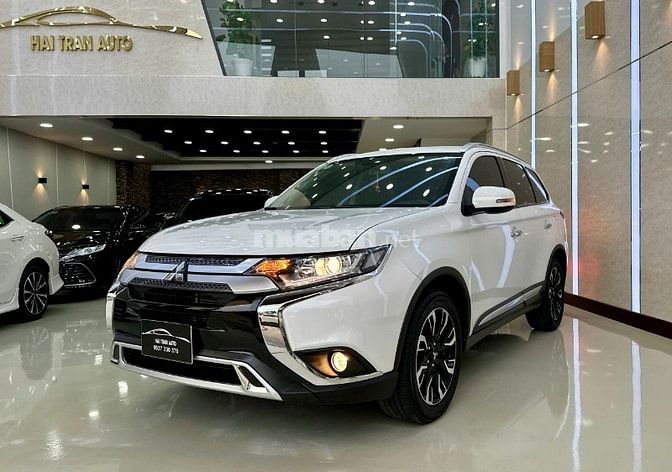 Mitsubishi Outlander 2.0 CVT 2021 - 50.000 km