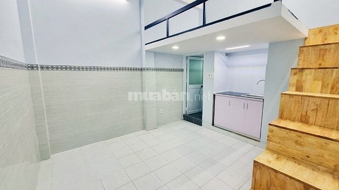 Duplex (Tầng TRỆT) cửa sổ to, M.Lạnh Inveter 100% (cách ĐH CN4 1km)