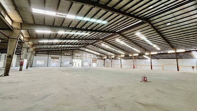 CHO THUÊ NHÀ XƯỞNG 4500M2 CÓ PCCC THẨM DUYỆT TẠI DĨ AN