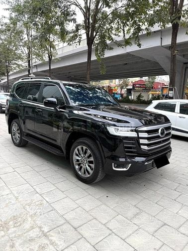 Bán Toyota Land Cruiser LC300 VXR nhập Trung Đông, Model 2022