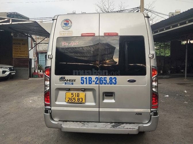 Cần bán giá yêu thương xe Ford Transit 16 chỗ LUXURY chạy Tết 