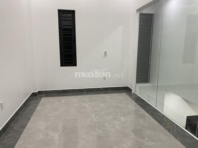 Cần bán căn nhà 62 m2 x 4 tầng ngõ to đường Trần Nguyên Hãn - Lê Chân 