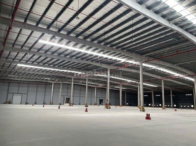 Cho thuê kho xưởng KCN Tân Đức, Long An, KV : 3.000m2, xưởng : 2.200m2