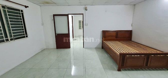 Cho thuê nhà 2 Mặt hẻm Hậu Giang Phường 12 Quận 6. 50m2 1 Lầu 2 phòng 