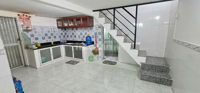 Cho thuê nhà 2 Mặt hẻm Hậu Giang Phường 12 Quận 6. 50m2 1 Lầu 2 phòng 