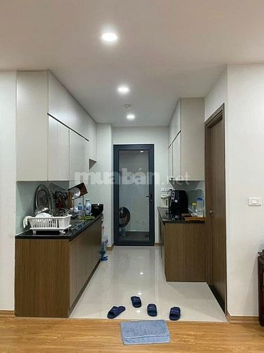 Cắt lỗ bán nhanh căn hộ 3 ngủ diện tích 90m2 chung cư Rose Town