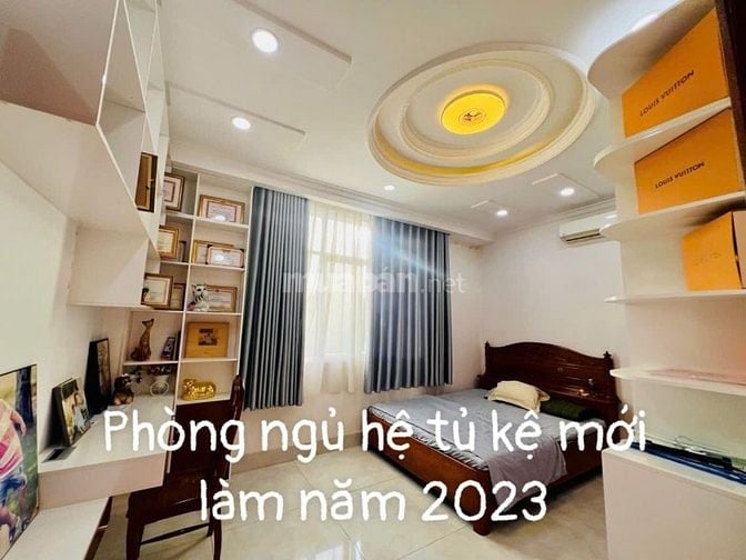 Bán Nhà mặt tiền Nguyễn Trọng Quản, P. Thạnh Mỹ Lợi DT 110m2 giá 17 tỷ