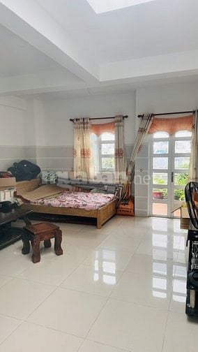 Bán Nhà Mặt Tiền - Khuông Việt -Tân Phú -153M2 - 5 Tầng - Chỉ 15.x Tỷ