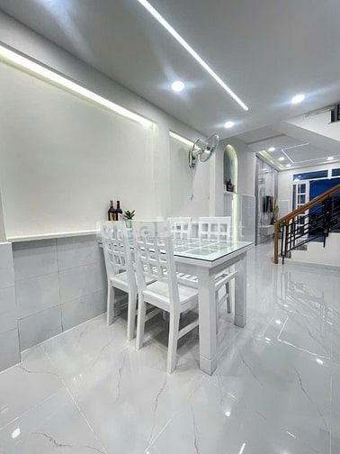 Bán nhà hẻm Trần Xuân Soạn, Quận 7, Dt 3,4 x 11. 1tr, 1L, giá 3.5 tỷ 