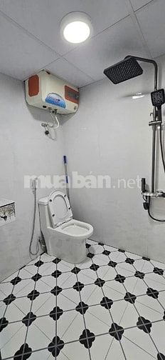 Chính chủ có căn hộ tầng 3 Thanh Xuân Bắc, sổ đỏ riêng, 70m2