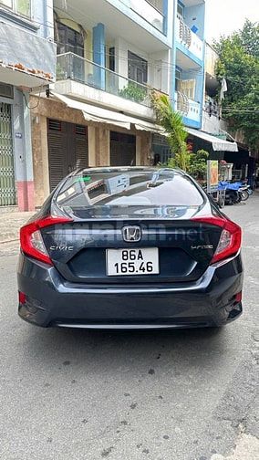 Honda Civic 1.8G Vin 2020 Đk T1/2021 màu xanh xe 1 chủ 