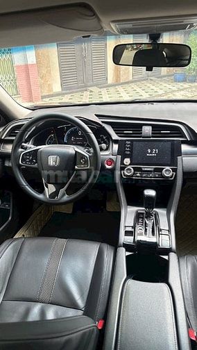 Honda Civic 1.8G Vin 2020 Đk T1/2021 màu xanh xe 1 chủ 