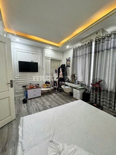 NHÀ ĐẸP ĐÔNG THIÊN, Ở NGAY, TẶNG NỘI THẤT, 37M 5 TẦNG 3 NGỦ, CHỈ 5 TỶ.