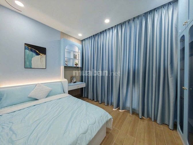 Bán Nhà Hẻm Xe Tải Nguyễn Thiện Thuật Quận 3| 4.5x10m 4Tầng 9.9 Tỷ