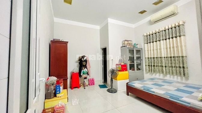 Cho thuê biệt thự sân vườn Trung tâm thành phố Biên Hoà 