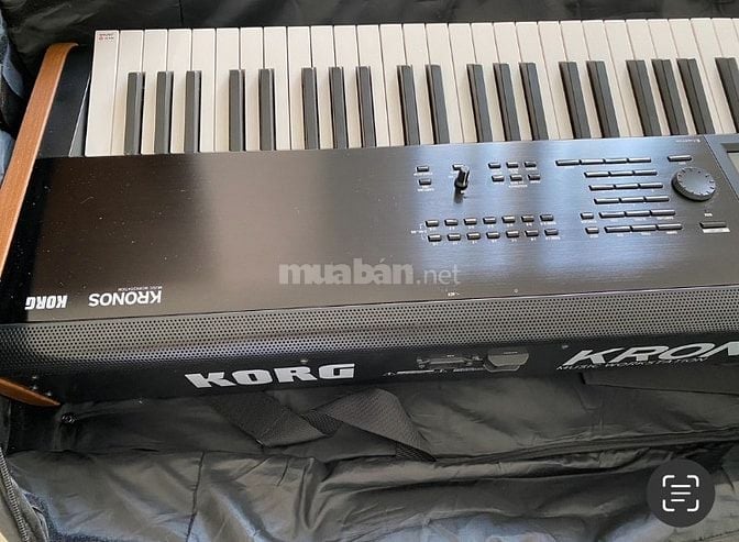 bán đàn organ Workstation Korg Kronos 2 