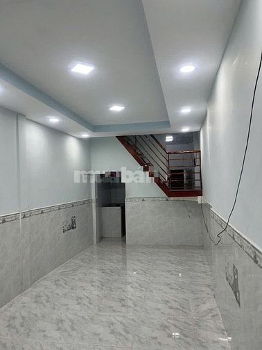 Cho thuê nhà hẻm 1,5m Trần Qúy P.6 Q.11 giá 8,5 triệu – 33m2