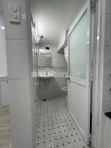 Bán nhà hẻm mới đẹp đường Dương Bá Trạc , DT 42m2 , Giá 4,85 tỷ