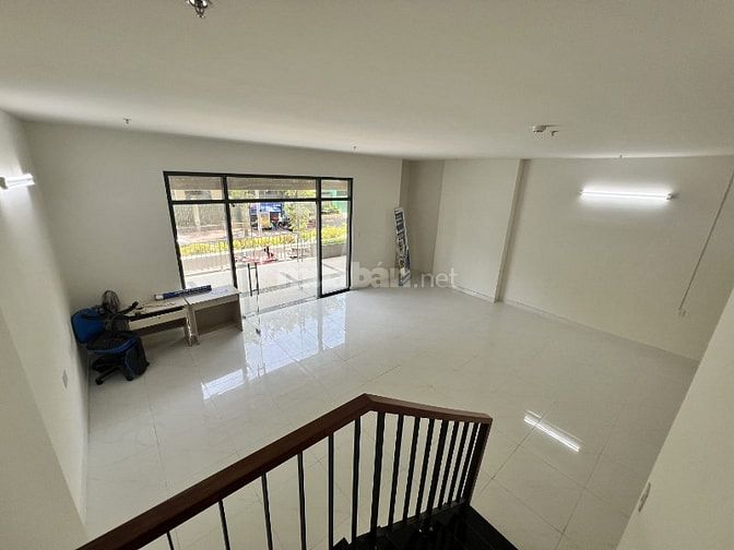 Shophouse quận 8 đã có sổ hồng 151m2, giá 5.45 tỷ (giá 100%)